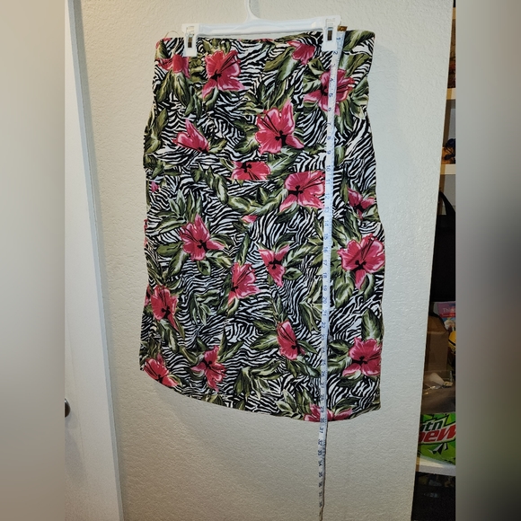 Torrid Strapless Dress size 18 - Picture 2 of 7